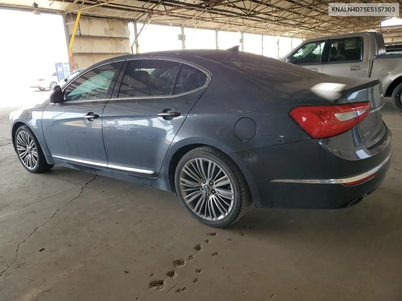 2014 Kia Cadenza Premium VIN: KNALN4D75E5157303 Lot: 56990495