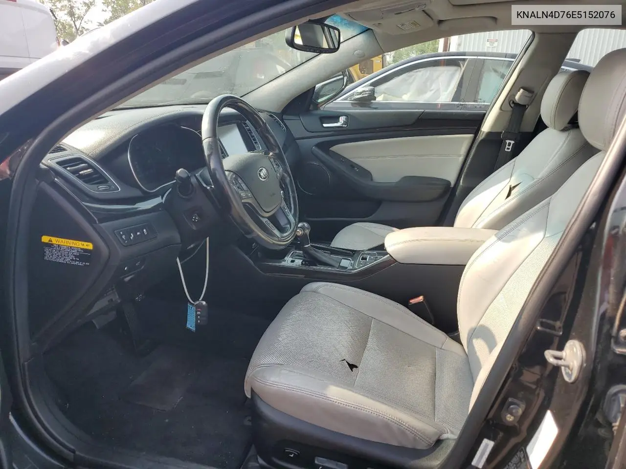 2014 Kia Cadenza Premium VIN: KNALN4D76E5152076 Lot: 60372095