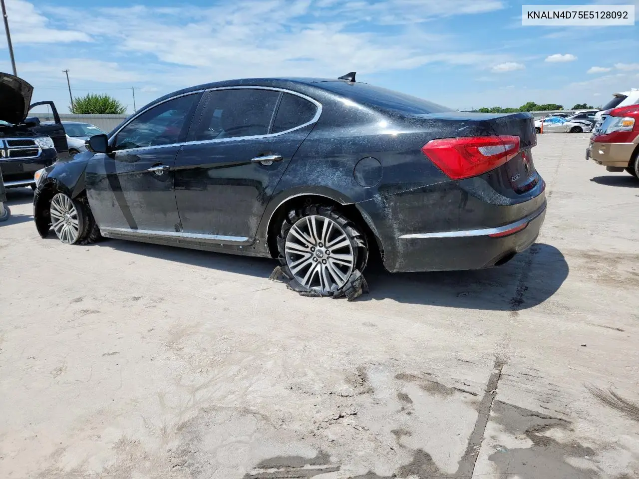 2014 Kia Cadenza Premium VIN: KNALN4D75E5128092 Lot: 62731415