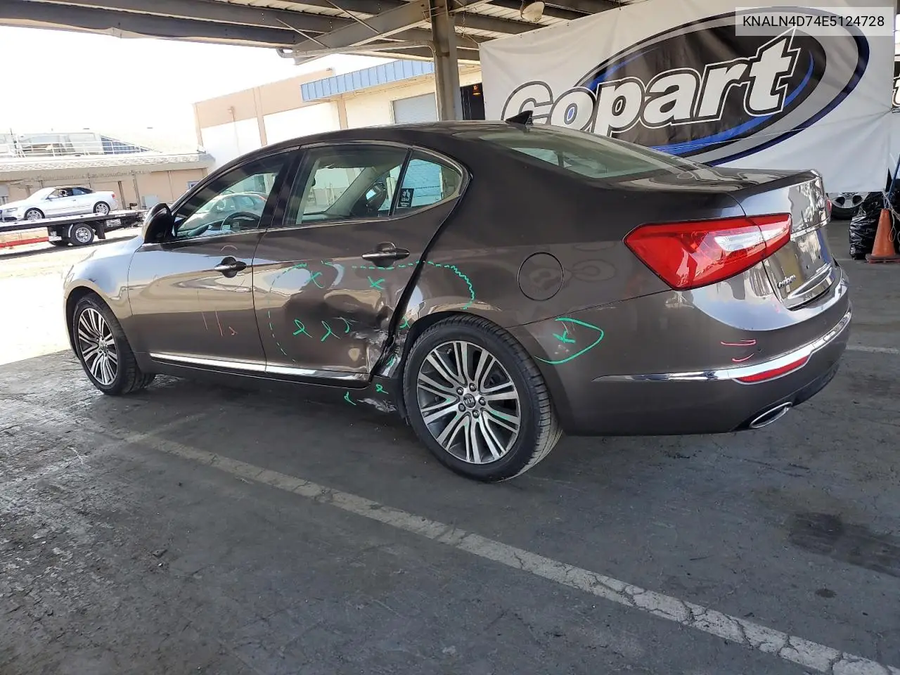2014 Kia Cadenza Premium VIN: KNALN4D74E5124728 Lot: 62922875