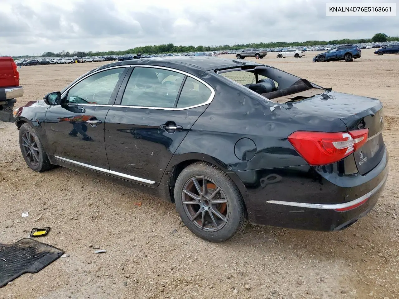 2014 Kia Cadenza Premium VIN: KNALN4D76E5163661 Lot: 63608315