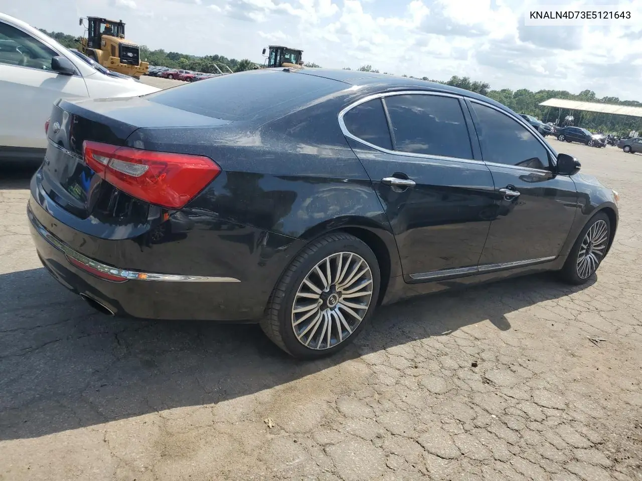 2014 Kia Cadenza Premium VIN: KNALN4D73E5121643 Lot: 63861135