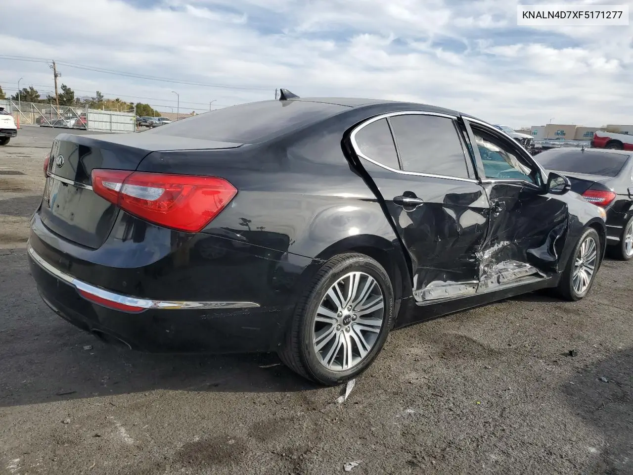 2015 Kia Cadenza Premium VIN: KNALN4D7XF5171277 Lot: 43876785