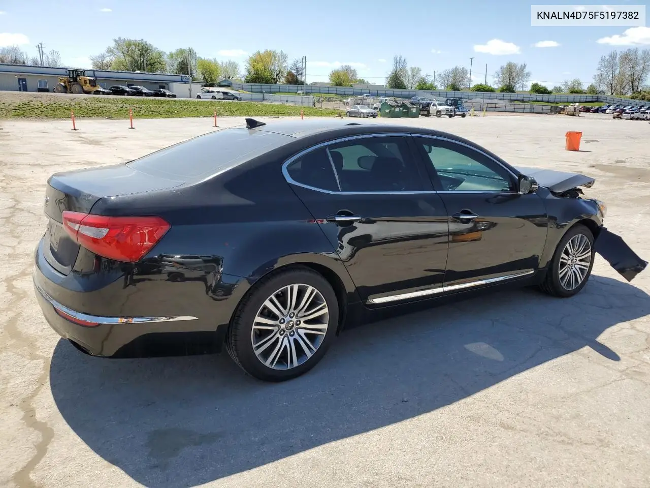 2015 Kia Cadenza Premium VIN: KNALN4D75F5197382 Lot: 53057865