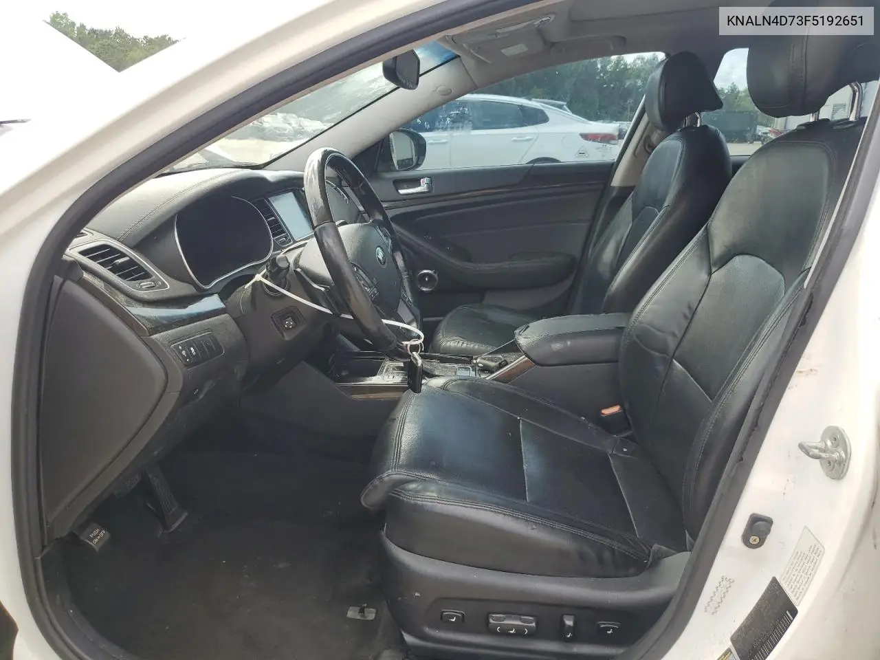 2015 Kia Cadenza Premium VIN: KNALN4D73F5192651 Lot: 56640415