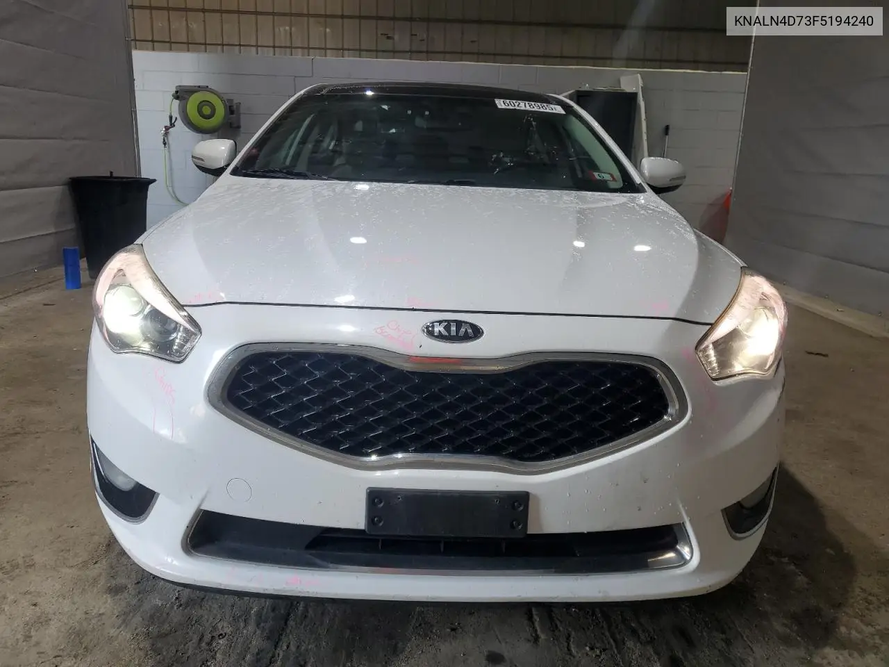 2015 Kia Cadenza Premium VIN: KNALN4D73F5194240 Lot: 60278985
