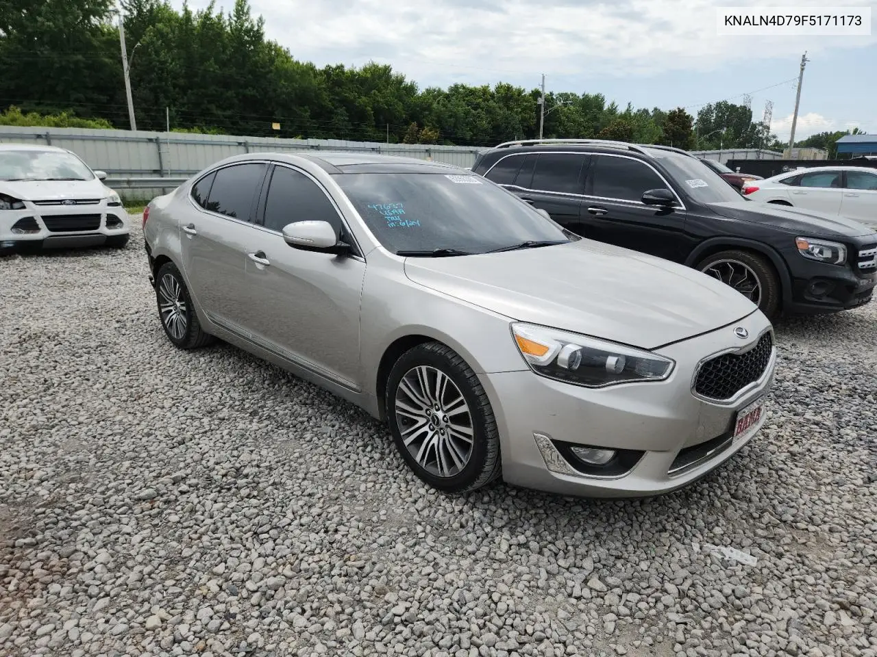 2015 Kia Cadenza Premium VIN: KNALN4D79F5171173 Lot: 62956305