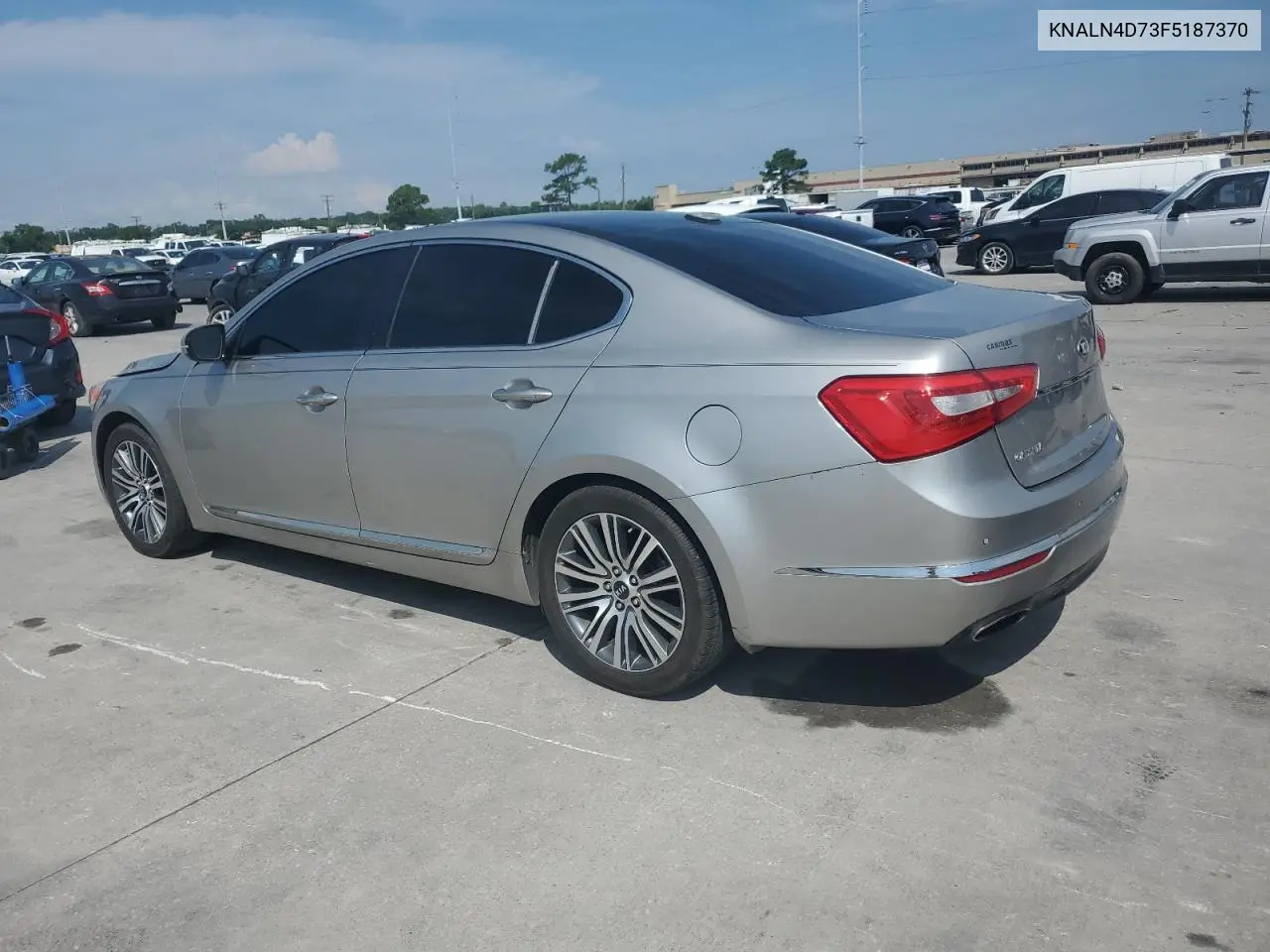 2015 Kia Cadenza Premium VIN: KNALN4D73F5187370 Lot: 63330215