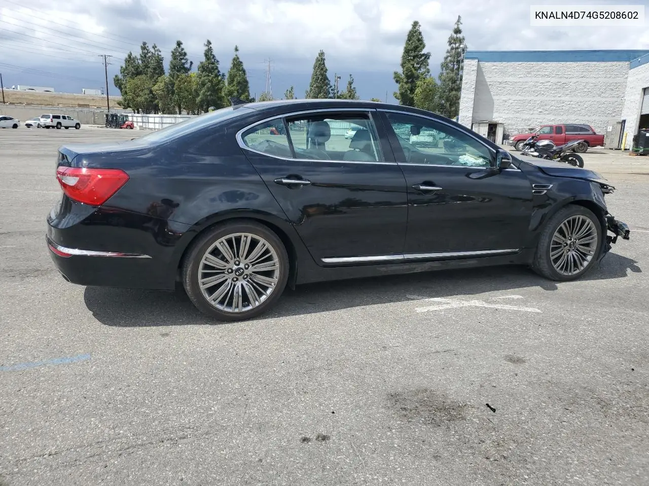 2016 Kia Cadenza Luxury VIN: KNALN4D74G5208602 Lot: 54216545