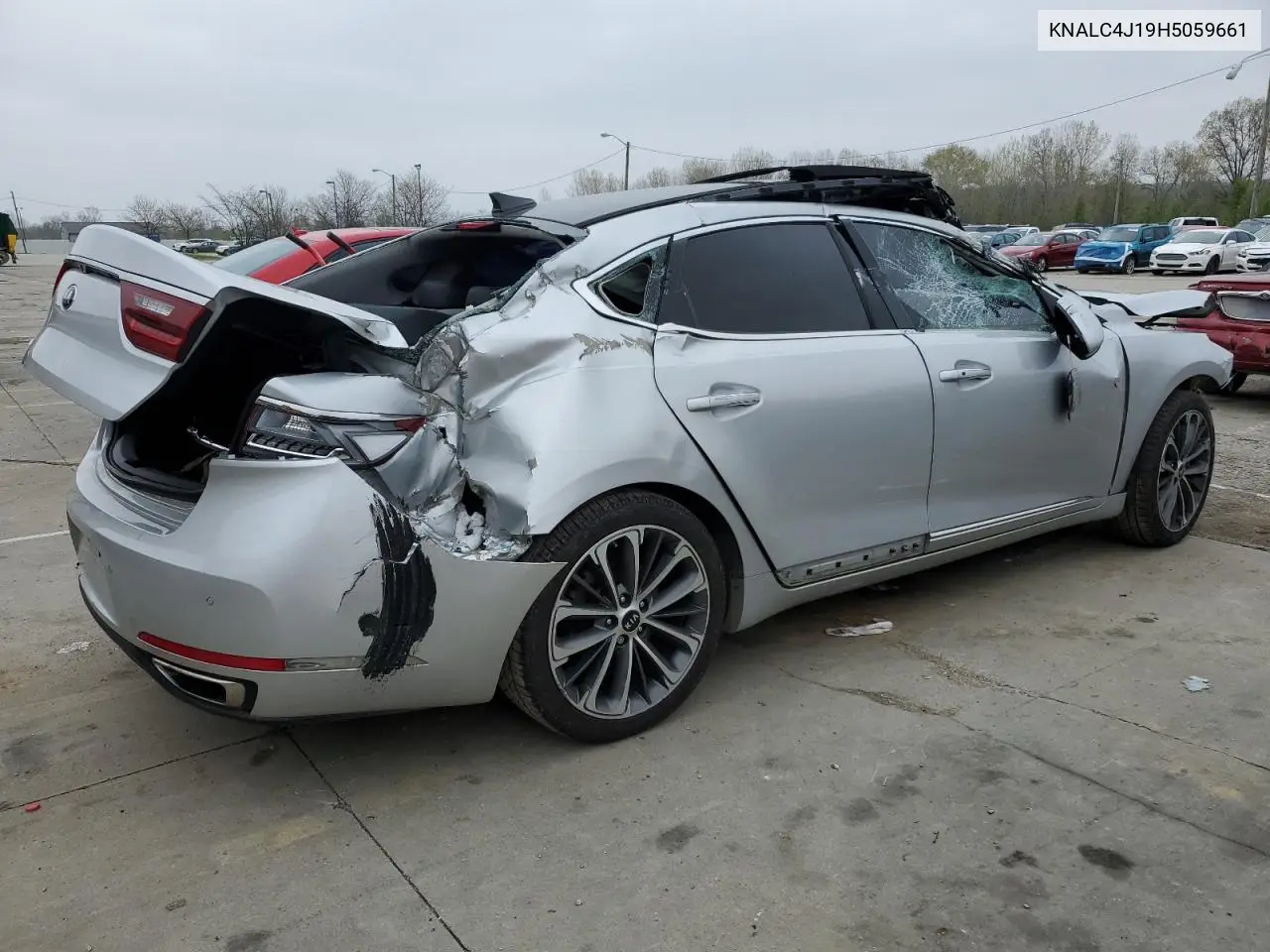 2017 Kia Cadenza Premium VIN: KNALC4J19H5059661 Lot: 52782475