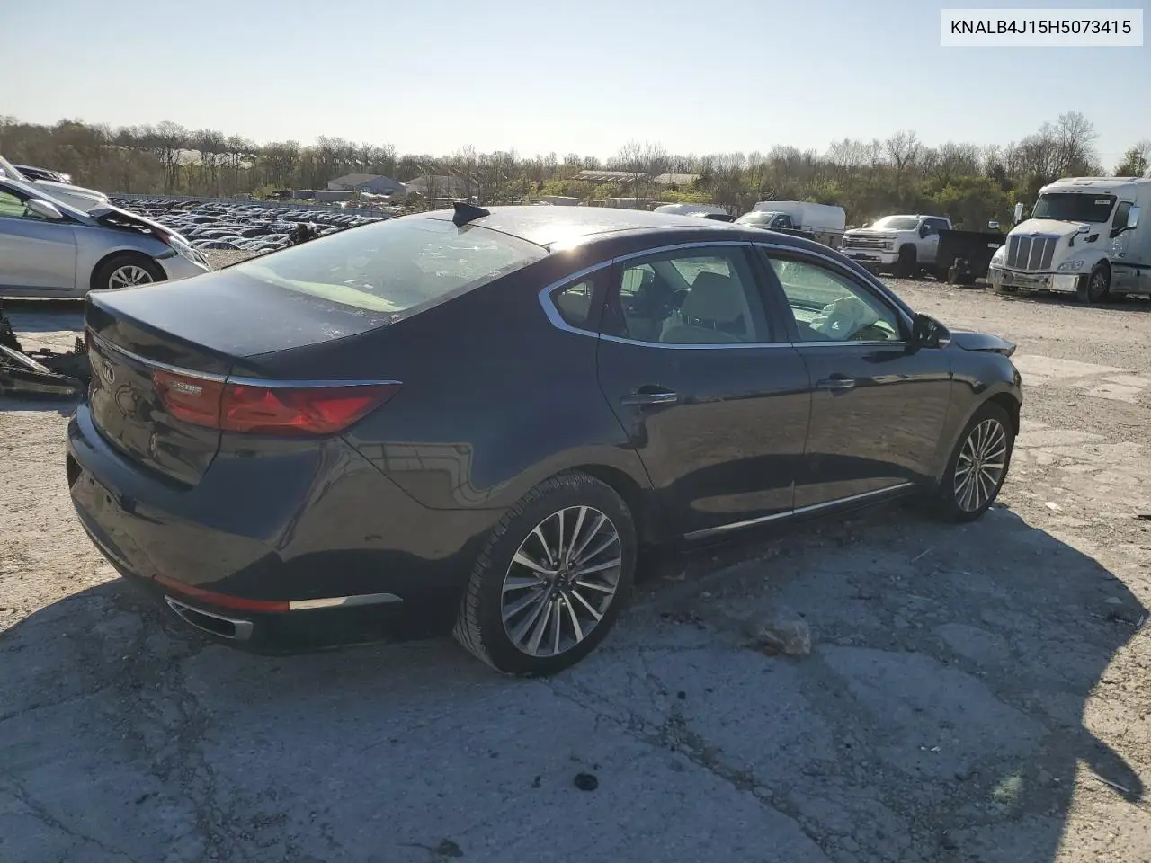 2017 Kia Cadenza Premium VIN: KNALB4J15H5073415 Lot: 53376385