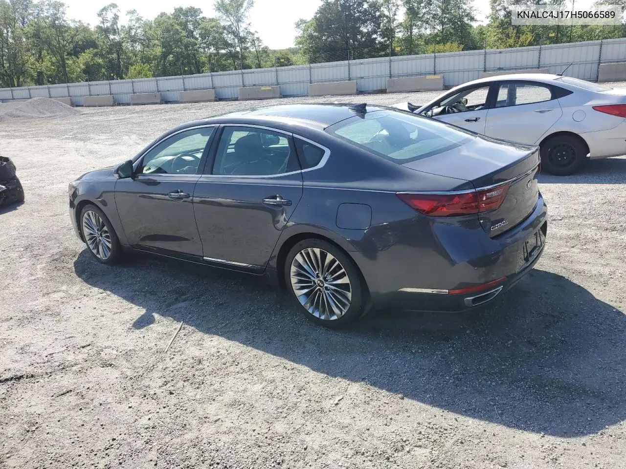 2017 Kia Cadenza Premium VIN: KNALC4J17H5066589 Lot: 53933615