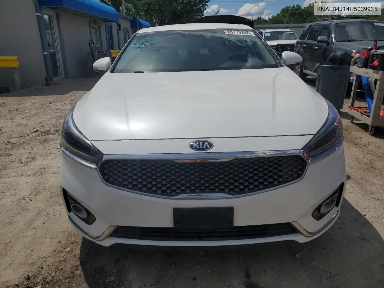 2017 Kia Cadenza Premium VIN: KNALB4J14H5039935 Lot: 55178295
