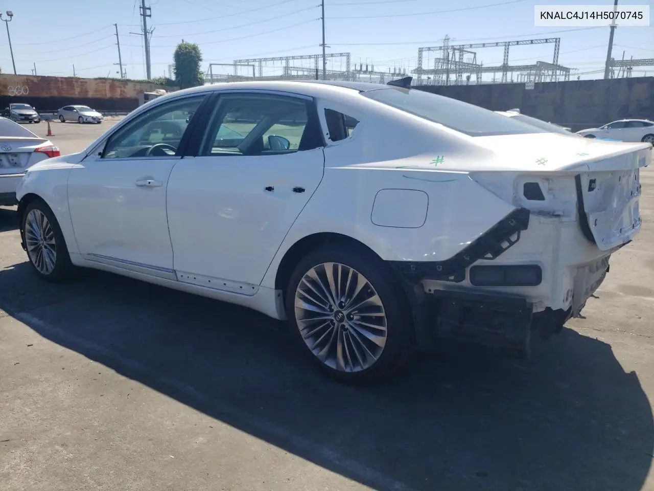 2017 Kia Cadenza Premium VIN: KNALC4J14H5070745 Lot: 56304485
