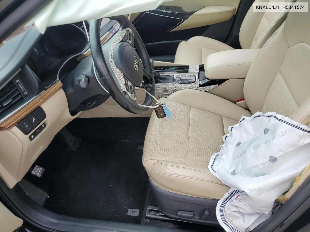 2017 Kia Cadenza Premium VIN: KNALC4J11H5041574 Lot: 56532135