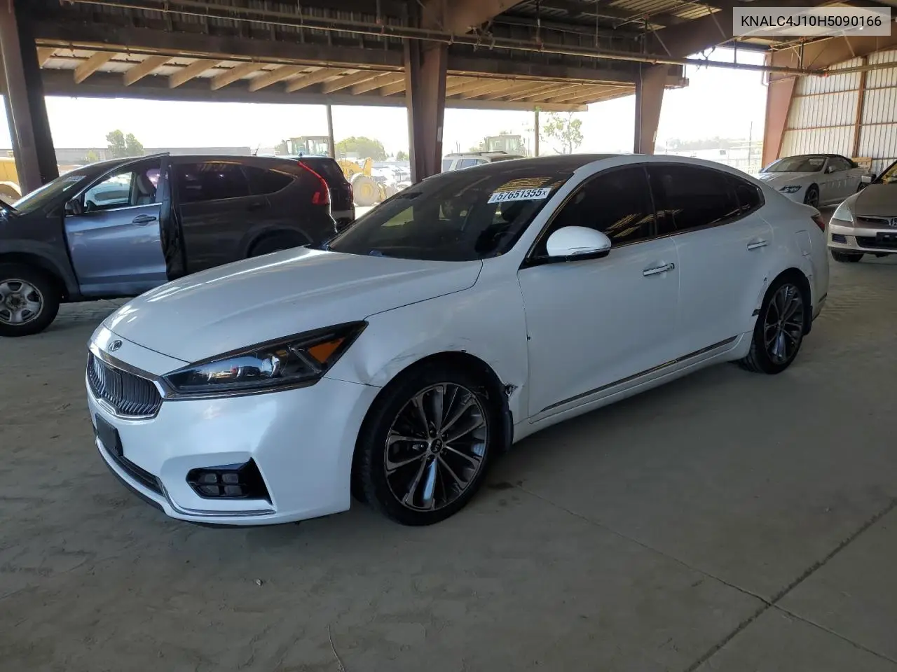 2017 Kia Cadenza Premium VIN: KNALC4J10H5090166 Lot: 57651355