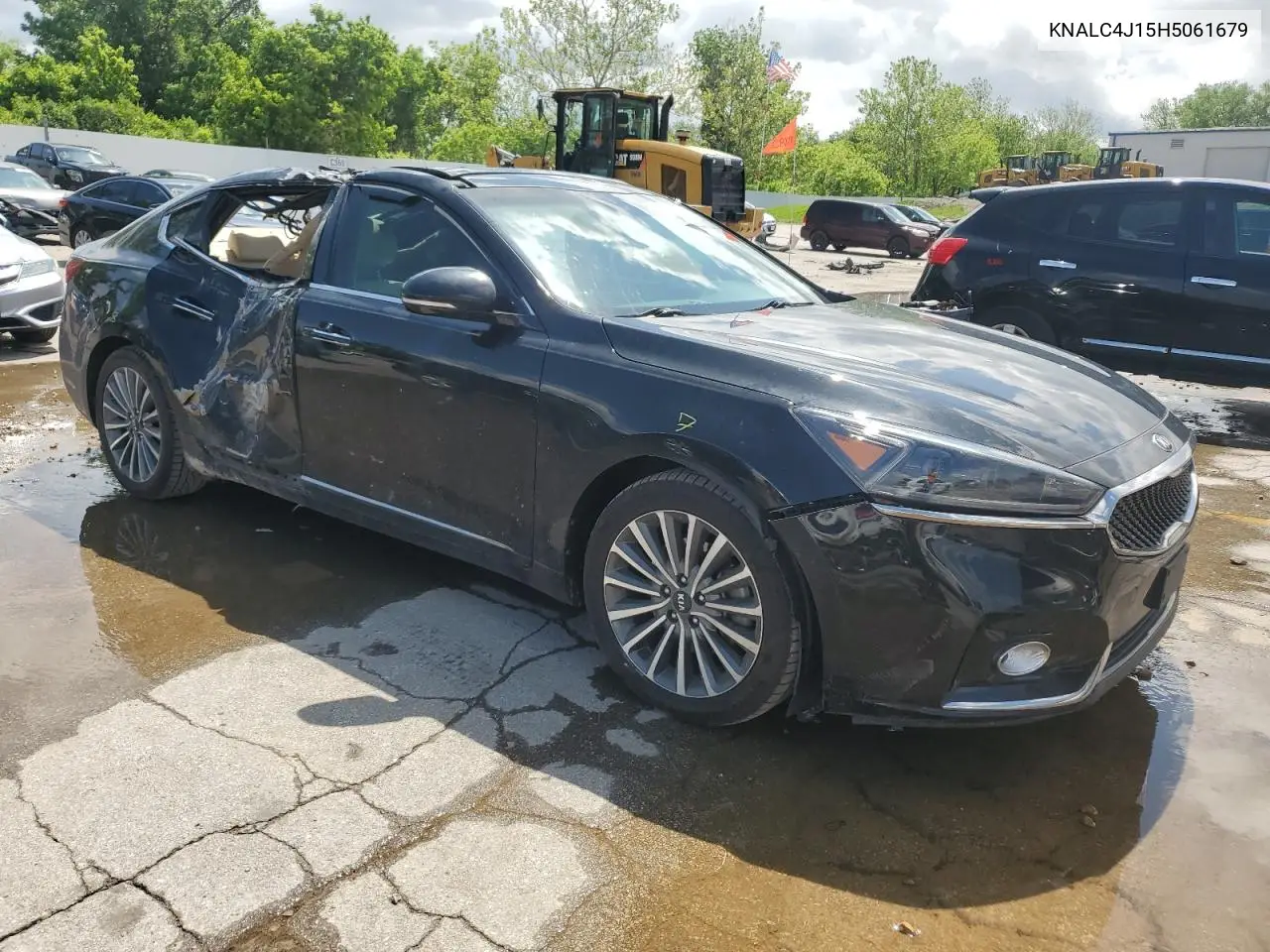 2017 Kia Cadenza Premium VIN: KNALC4J15H5061679 Lot: 57703505
