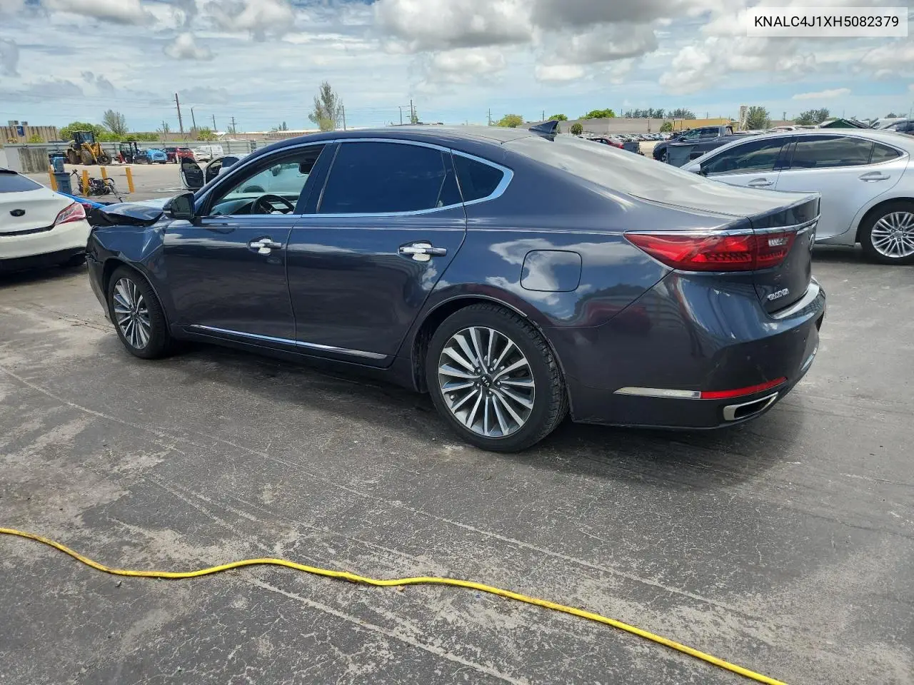 2017 Kia Cadenza Premium VIN: KNALC4J1XH5082379 Lot: 60708645