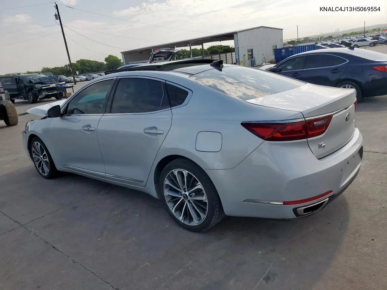 2017 Kia Cadenza Premium VIN: KNALC4J13H5069554 Lot: 62991065