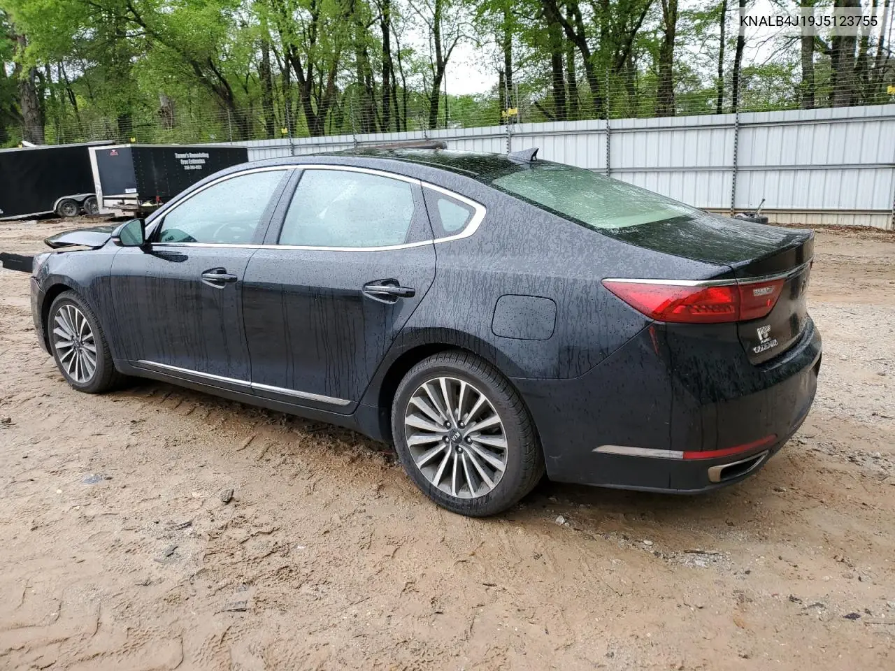 2018 Kia Cadenza Premium VIN: KNALB4J19J5123755 Lot: 51923685