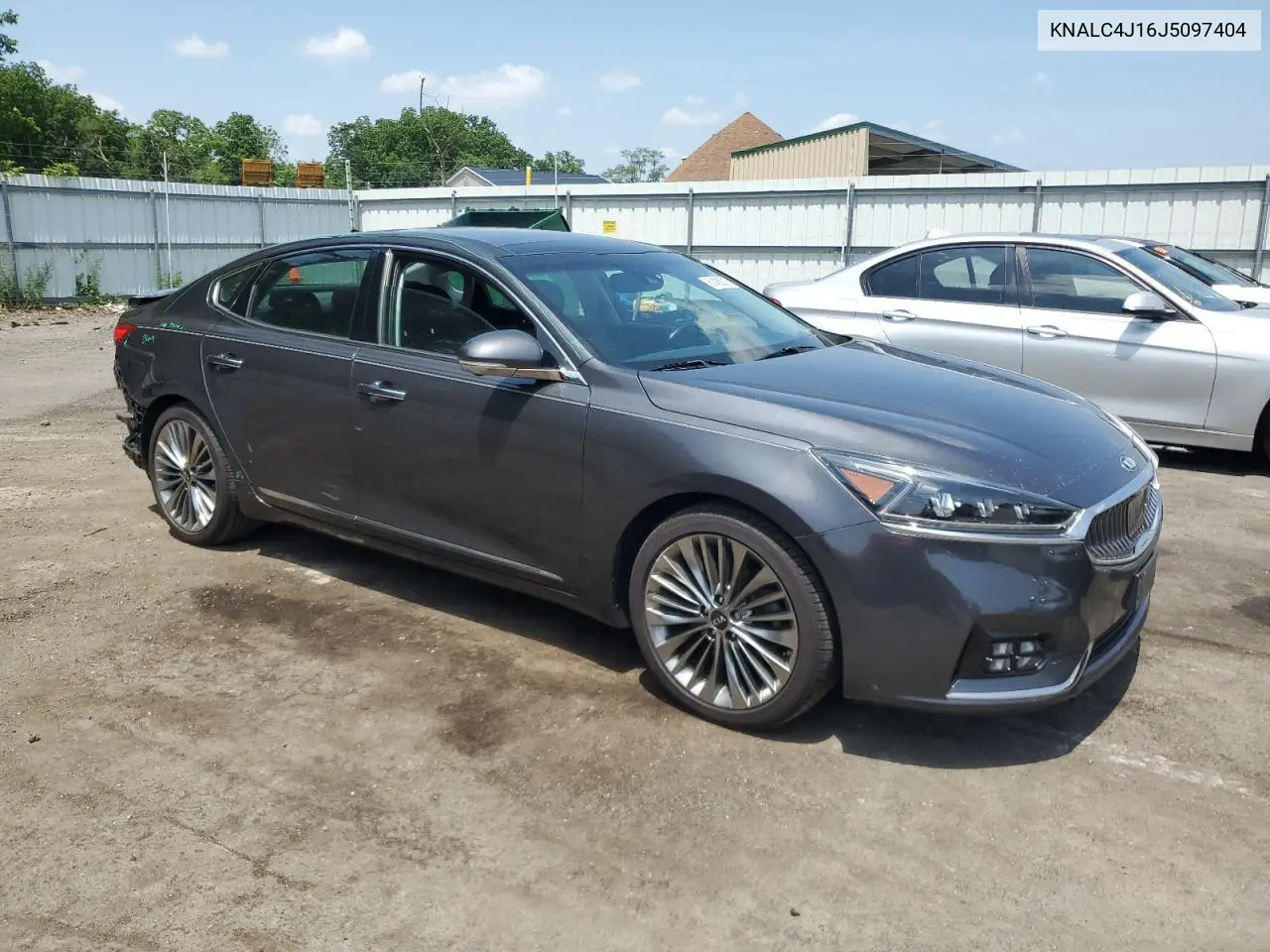 2018 Kia Cadenza Luxury VIN: KNALC4J16J5097404 Lot: 61438015