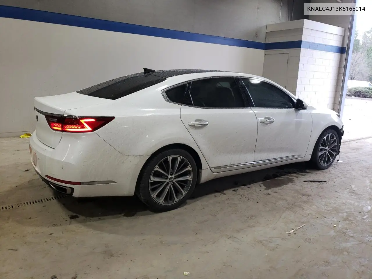 2019 Kia Cadenza Luxury VIN: KNALC4J13K5165014 Lot: 47187125