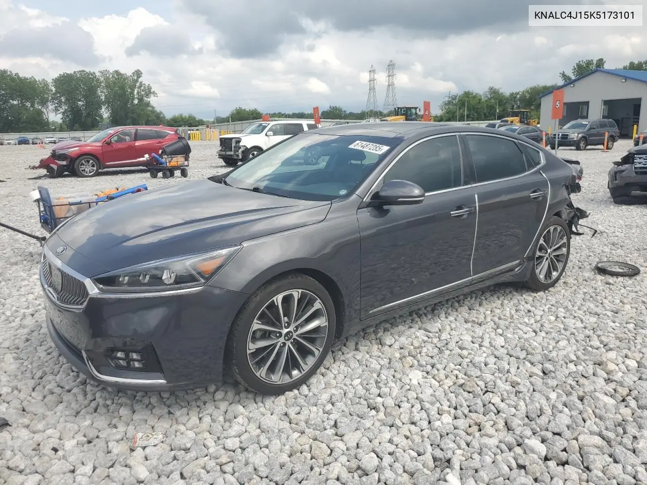 2019 Kia Cadenza Luxury VIN: KNALC4J15K5173101 Lot: 61487285