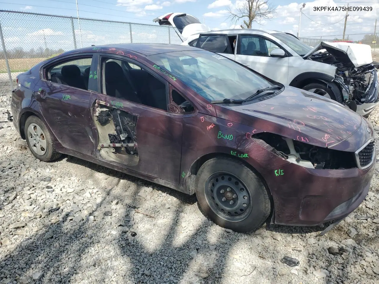 2017 Kia Forte Lx VIN: 3KPFK4A75HE099439 Lot: 54199175