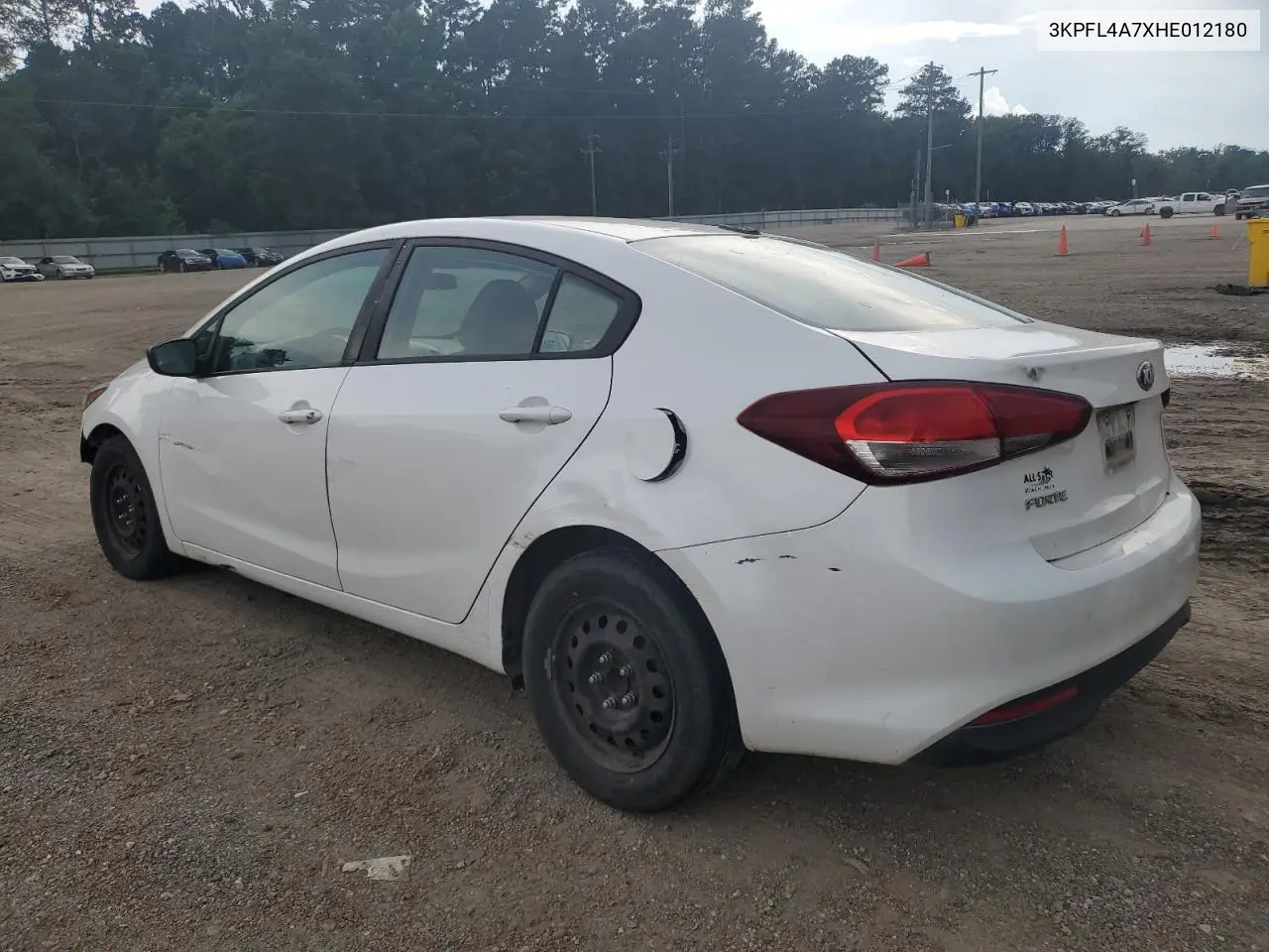 2017 Kia Forte Lx VIN: 3KPFL4A7XHE012180 Lot: 62584295