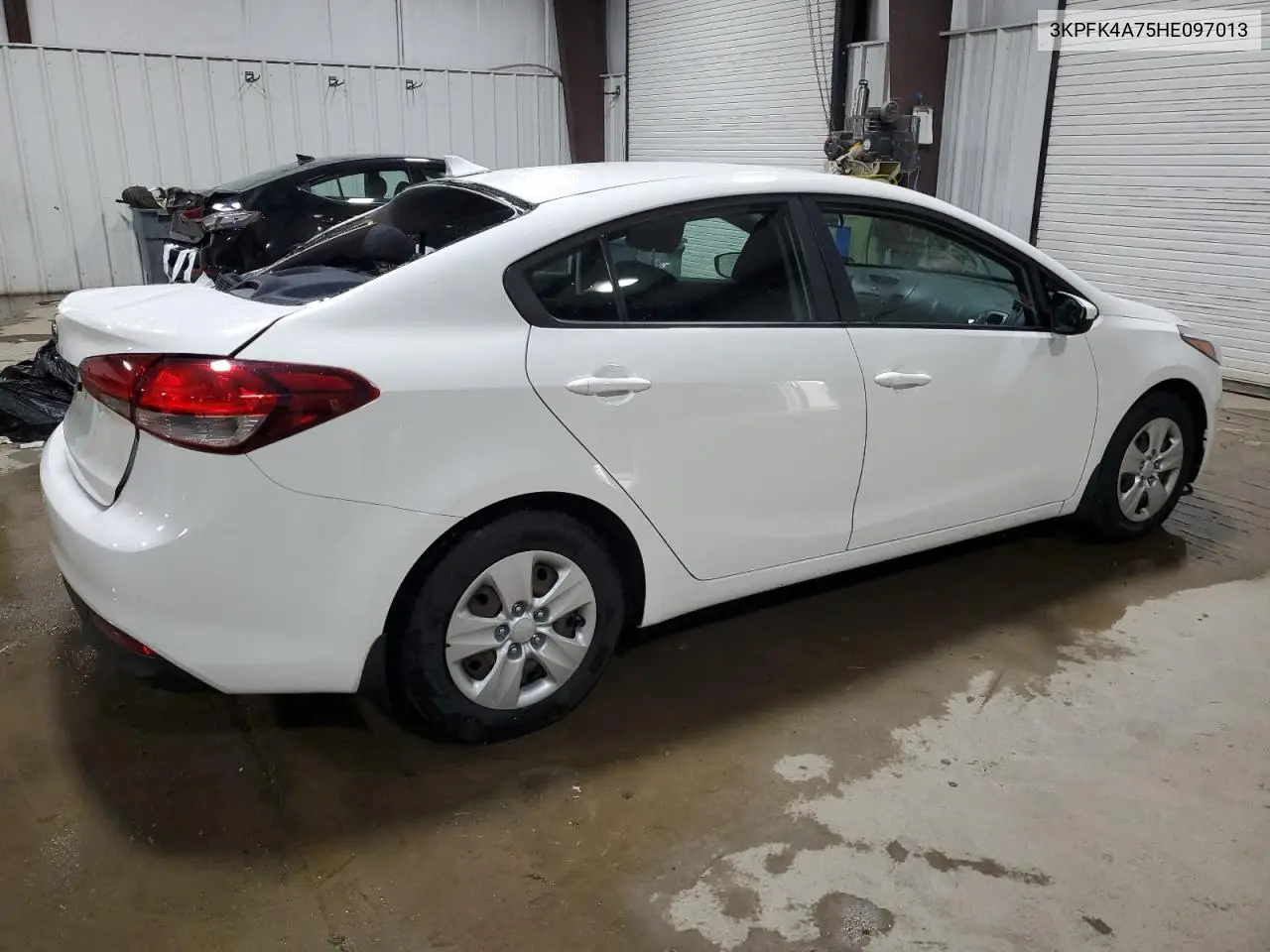 2017 Kia Forte Lx VIN: 3KPFK4A75HE097013 Lot: 63041325