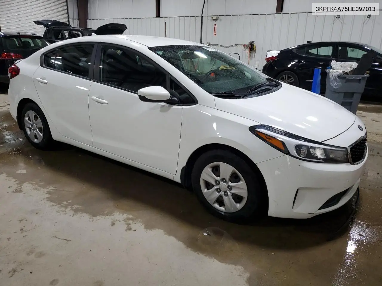 2017 Kia Forte Lx VIN: 3KPFK4A75HE097013 Lot: 63041325