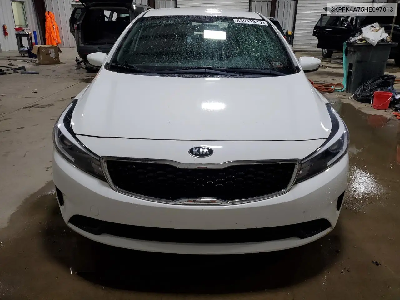 2017 Kia Forte Lx VIN: 3KPFK4A75HE097013 Lot: 63041325