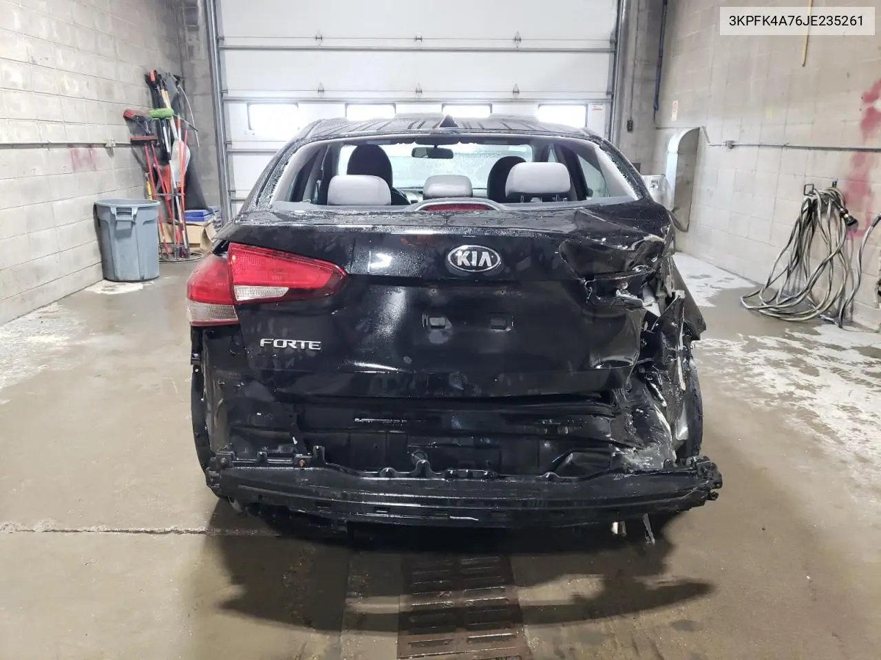 2018 Kia Forte Lx VIN: 3KPFK4A76JE235261 Lot: 57119065