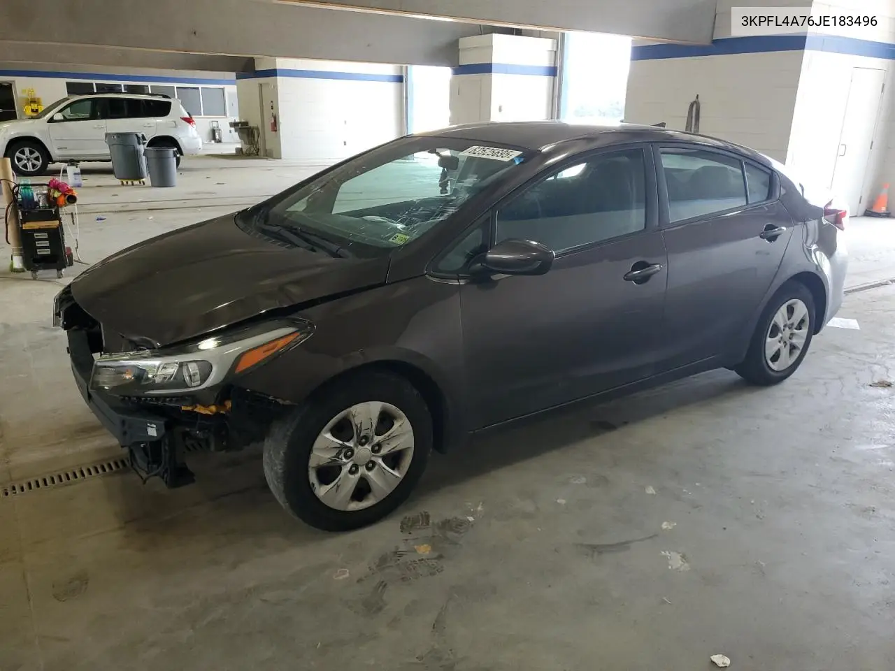 2018 Kia Forte Lx VIN: 3KPFL4A76JE183496 Lot: 62525695