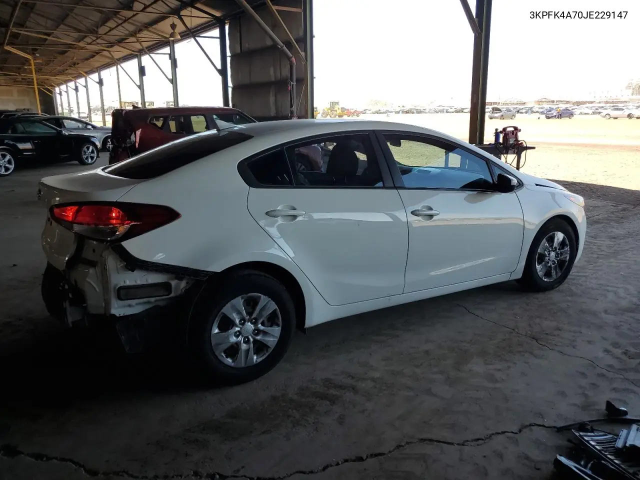 2018 Kia Forte Lx VIN: 3KPFK4A70JE229147 Lot: 62927555