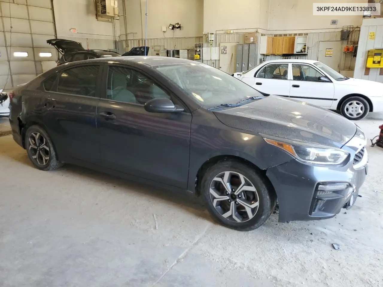 2019 Kia Forte Fe VIN: 3KPF24AD9KE133833 Lot: 56876955