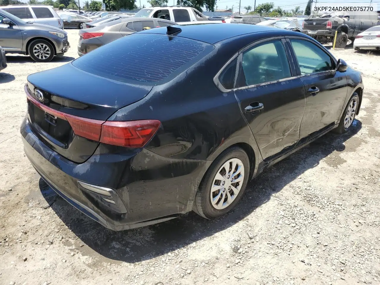 2019 Kia Forte Fe VIN: 3KPF24AD5KE075770 Lot: 62963285