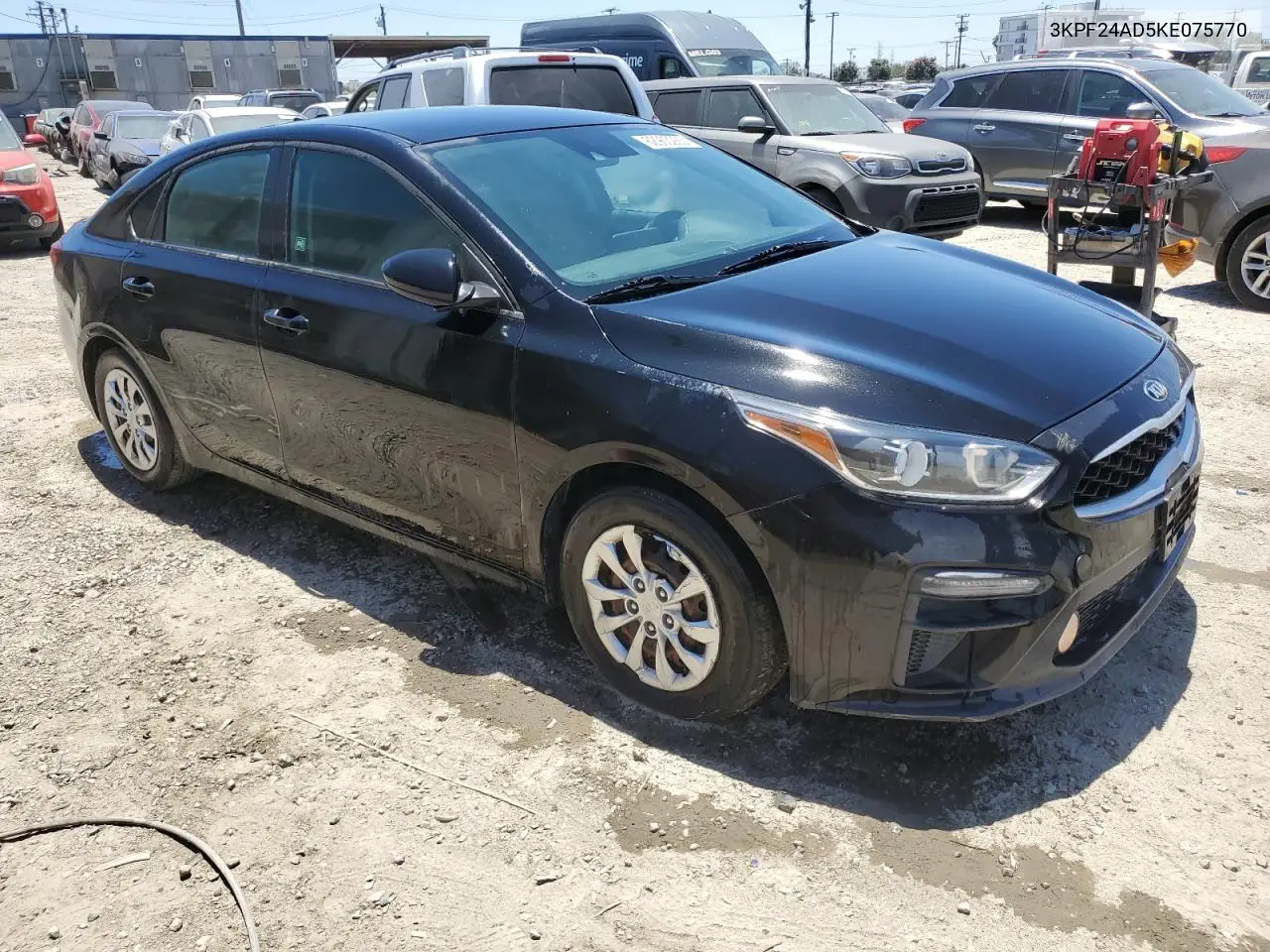 2019 Kia Forte Fe VIN: 3KPF24AD5KE075770 Lot: 62963285
