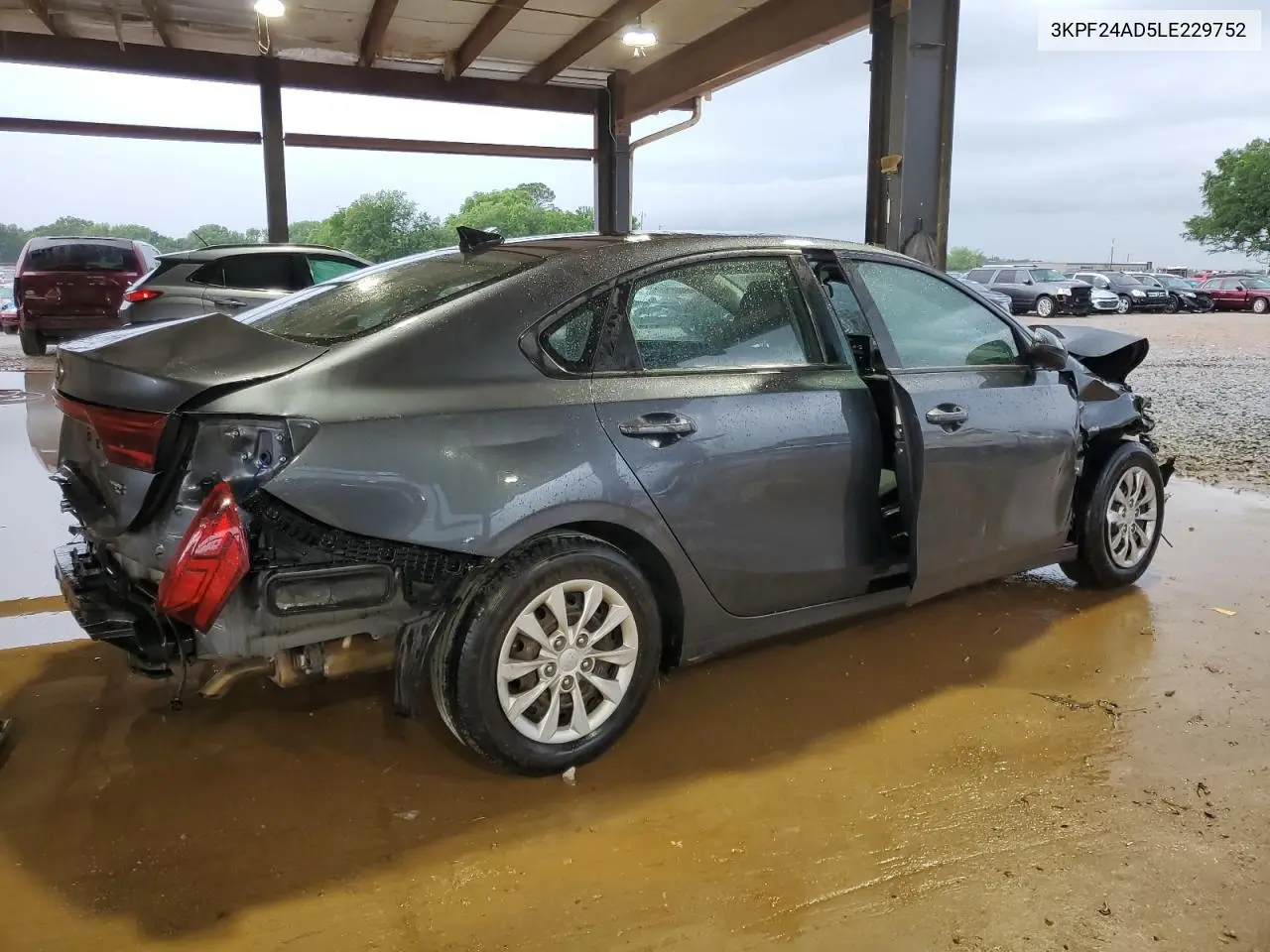 2020 Kia Forte Fe VIN: 3KPF24AD5LE229752 Lot: 55560505