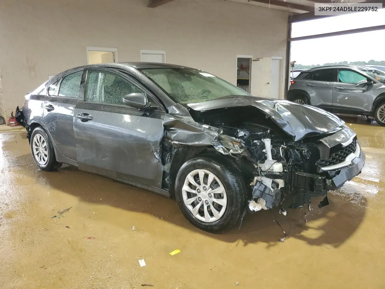 2020 Kia Forte Fe VIN: 3KPF24AD5LE229752 Lot: 55560505