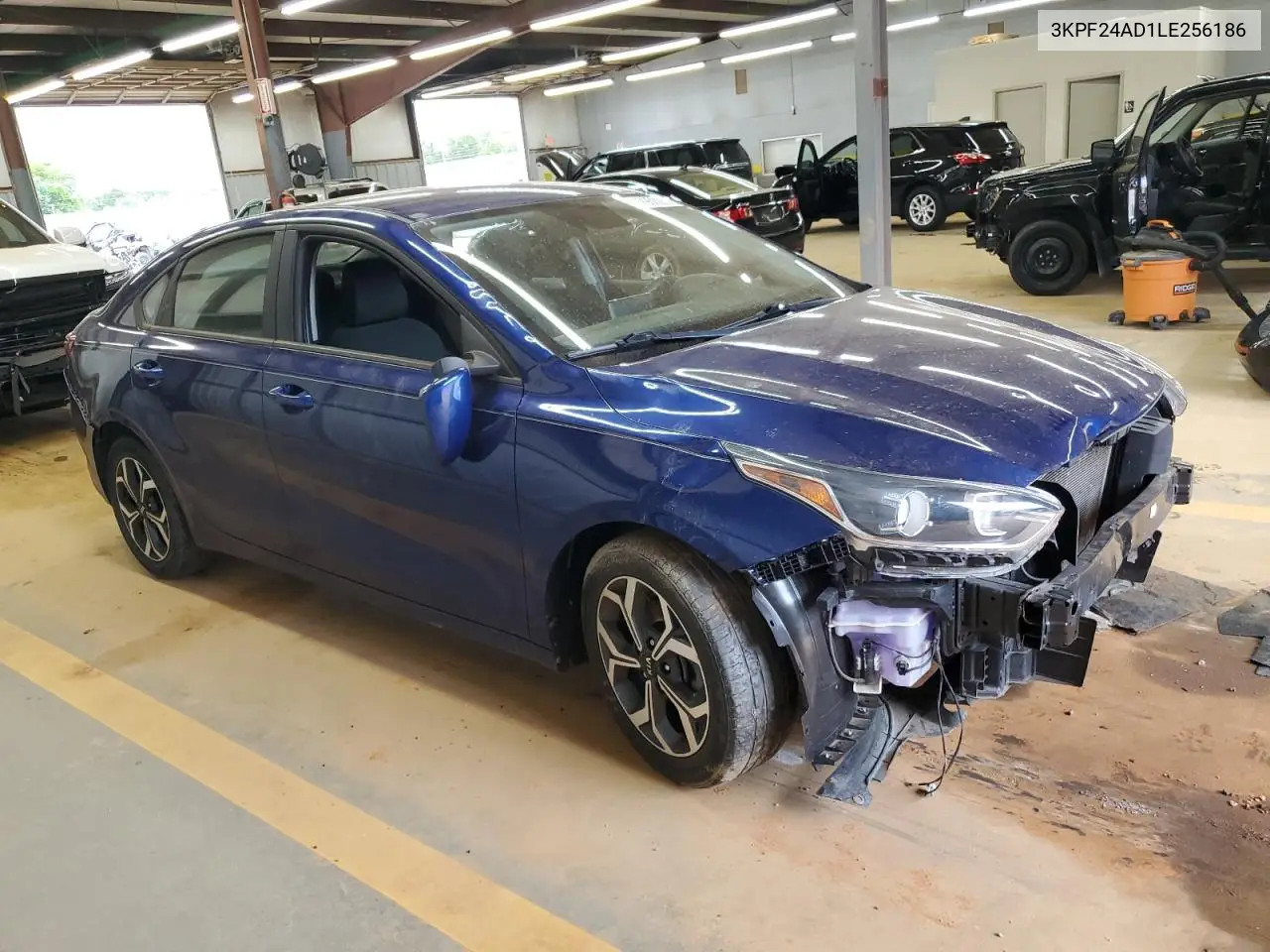 2020 Kia Forte Fe VIN: 3KPF24AD1LE256186 Lot: 60795005