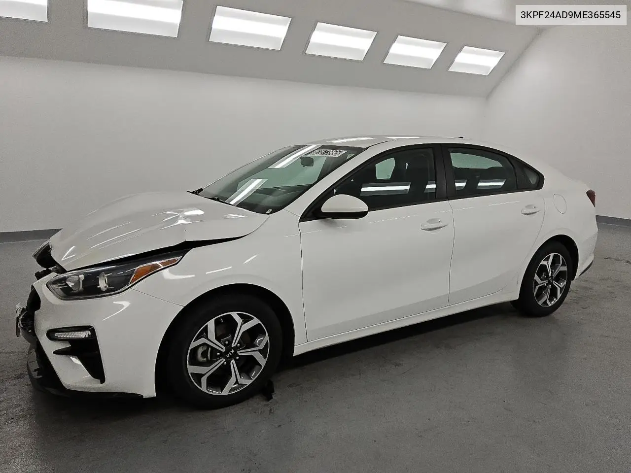 2021 Kia Forte Fe VIN: 3KPF24AD9ME365545 Lot: 61673965