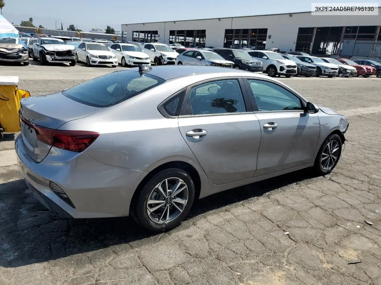 2024 Kia Forte Lx VIN: 3KPF24AD5RE795130 Lot: 61673915