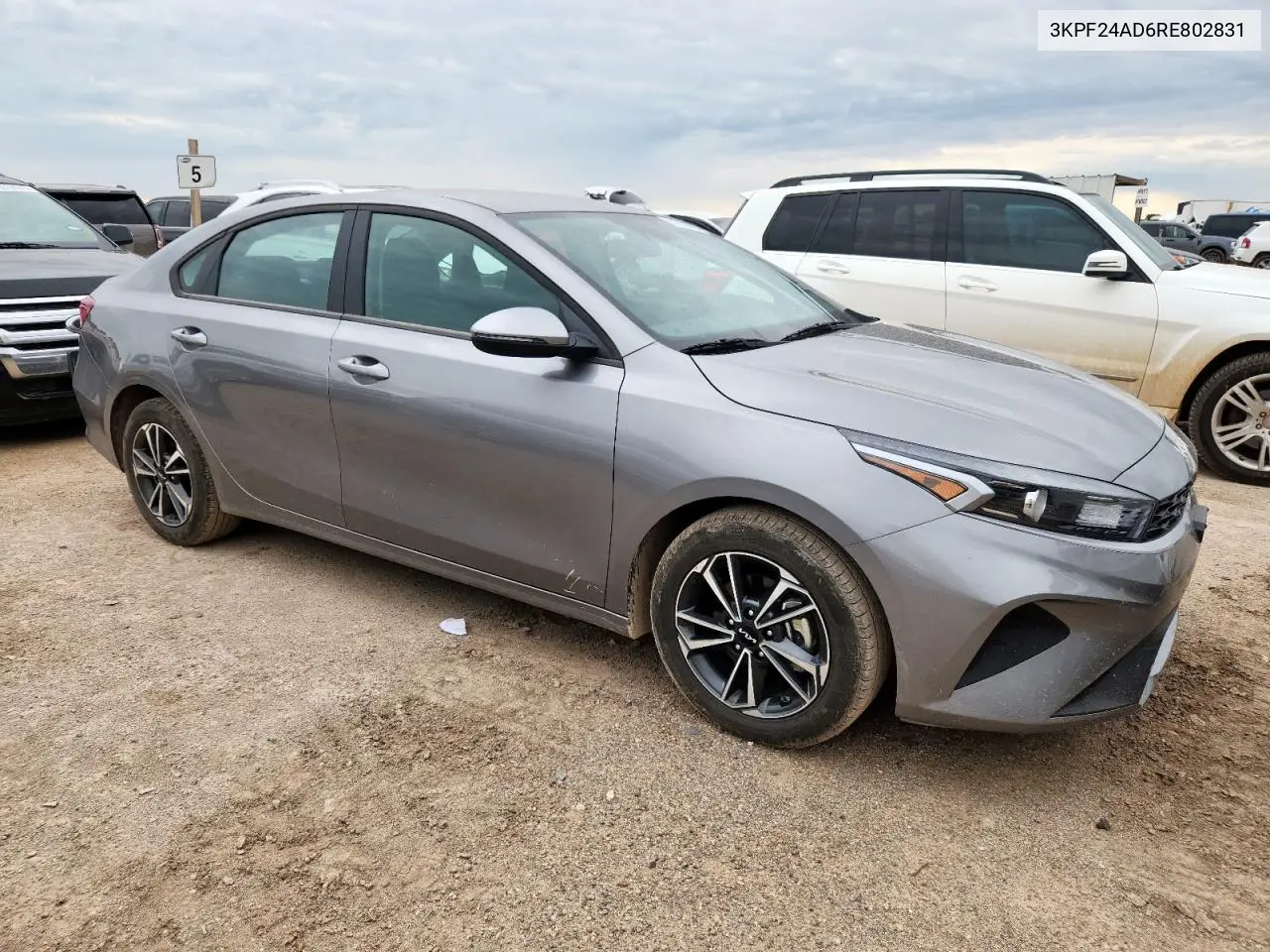 2024 Kia Forte Lx VIN: 3KPF24AD6RE802831 Lot: 62960365