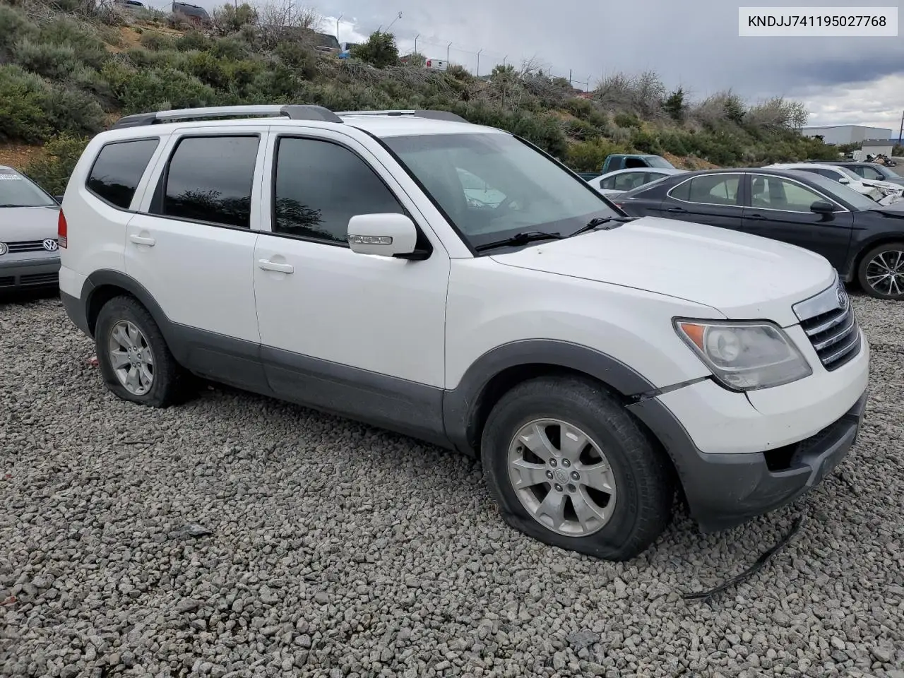2009 Kia Borrego Lx VIN: KNDJJ741195027768 Lot: 56715835