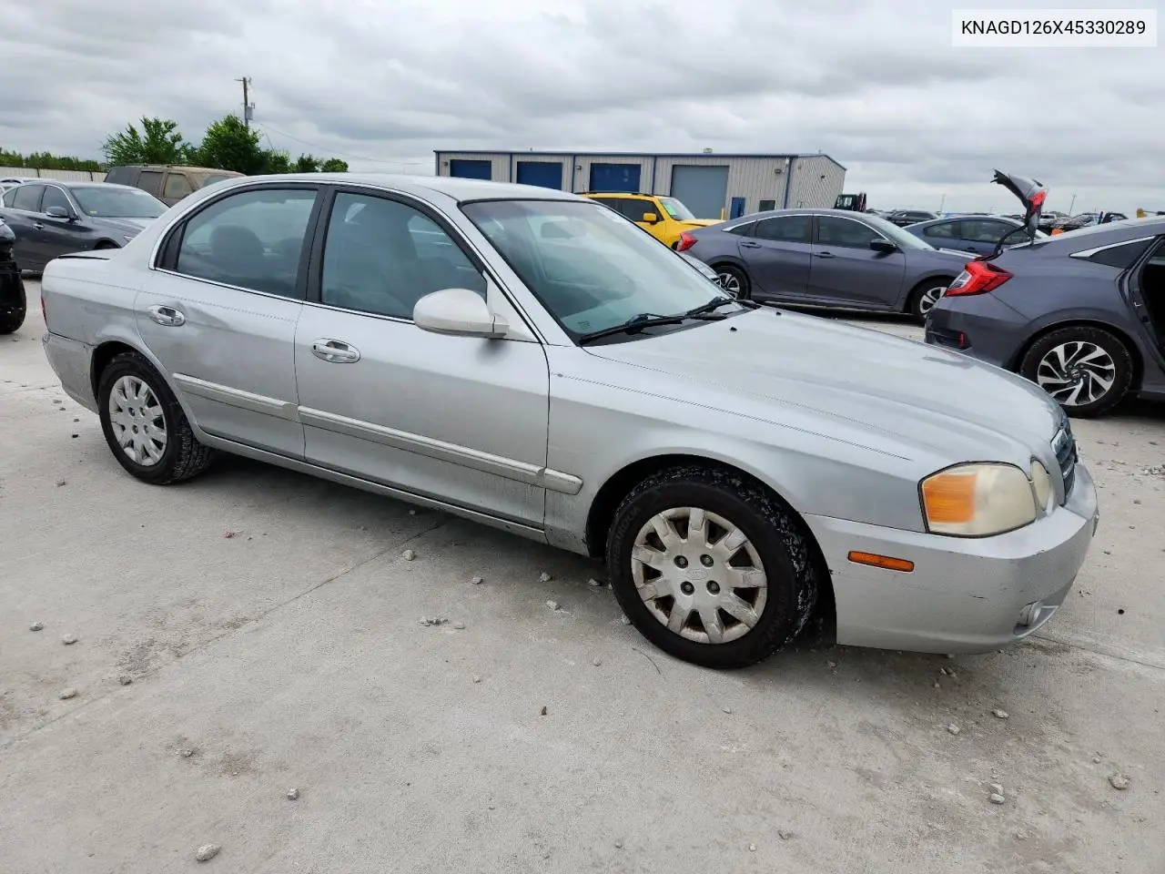 2004 Kia Optima Lx VIN: KNAGD126X45330289 Lot: 60424745