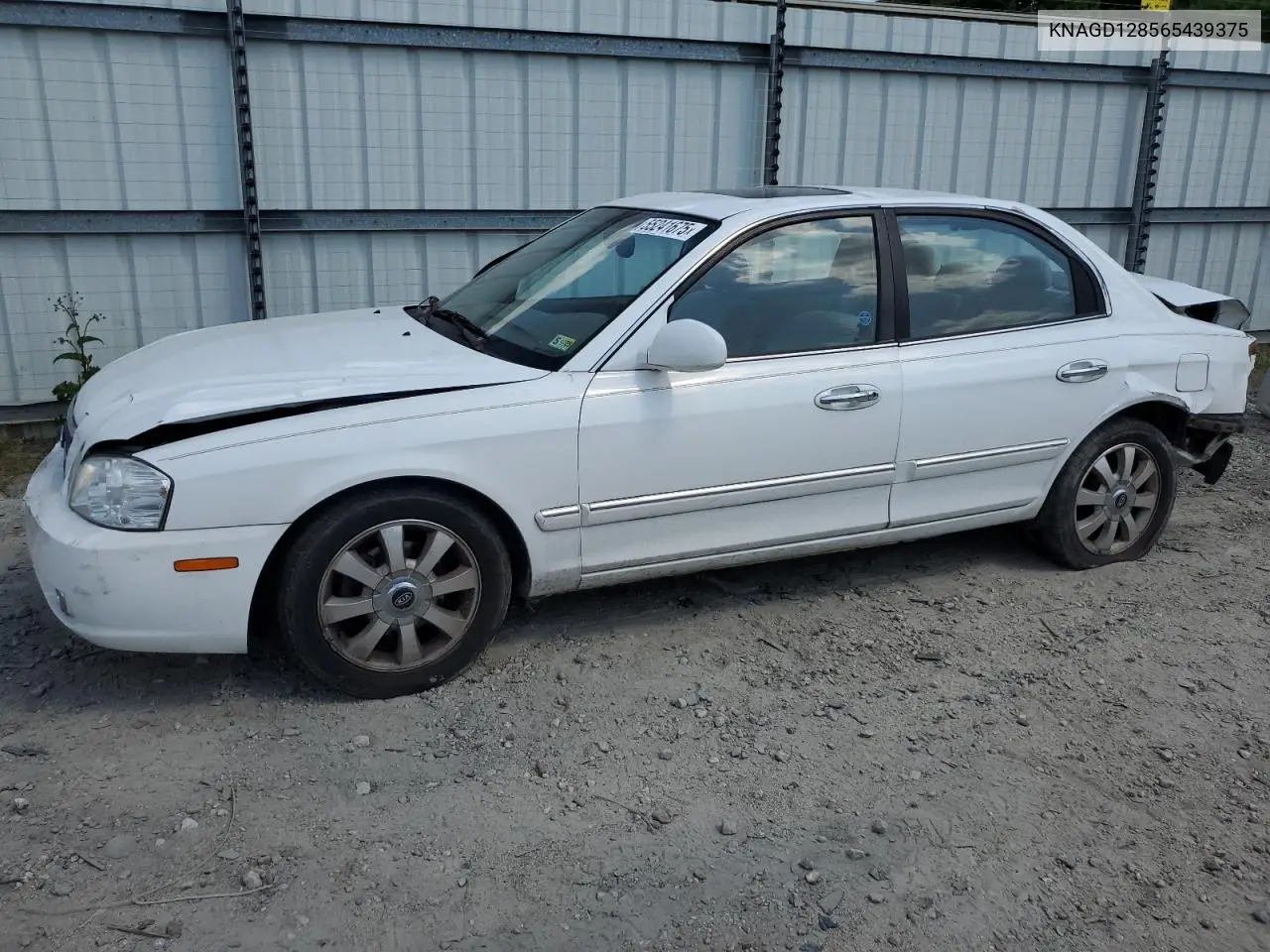 2006 Kia Optima Lx VIN: KNAGD128565439375 Lot: 55241675