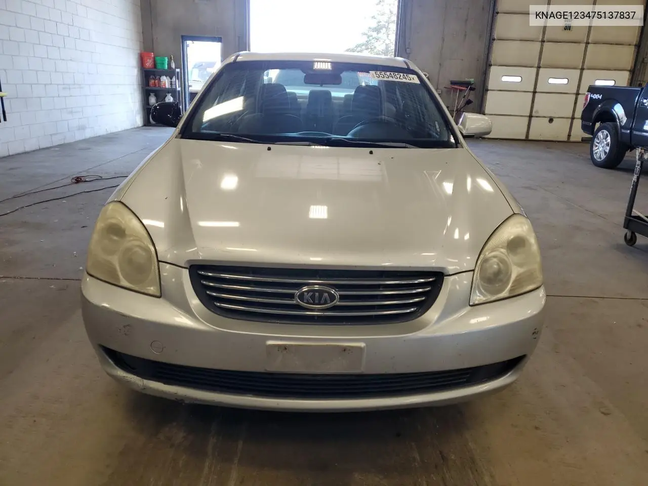 2007 Kia Optima Lx VIN: KNAGE123475137837 Lot: 55548245