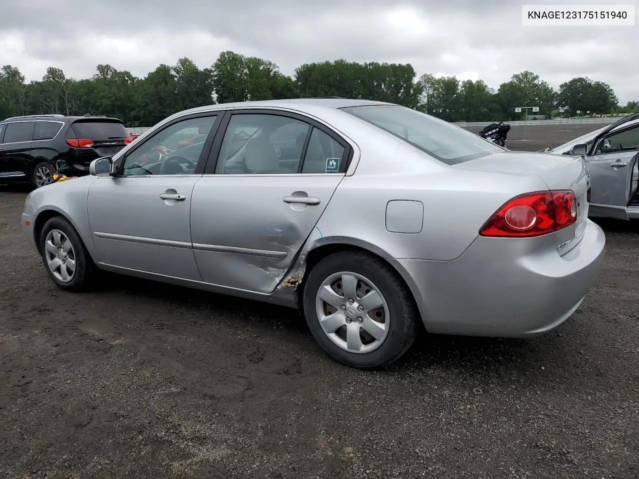 2007 Kia Optima Lx VIN: KNAGE123175151940 Lot: 61403665