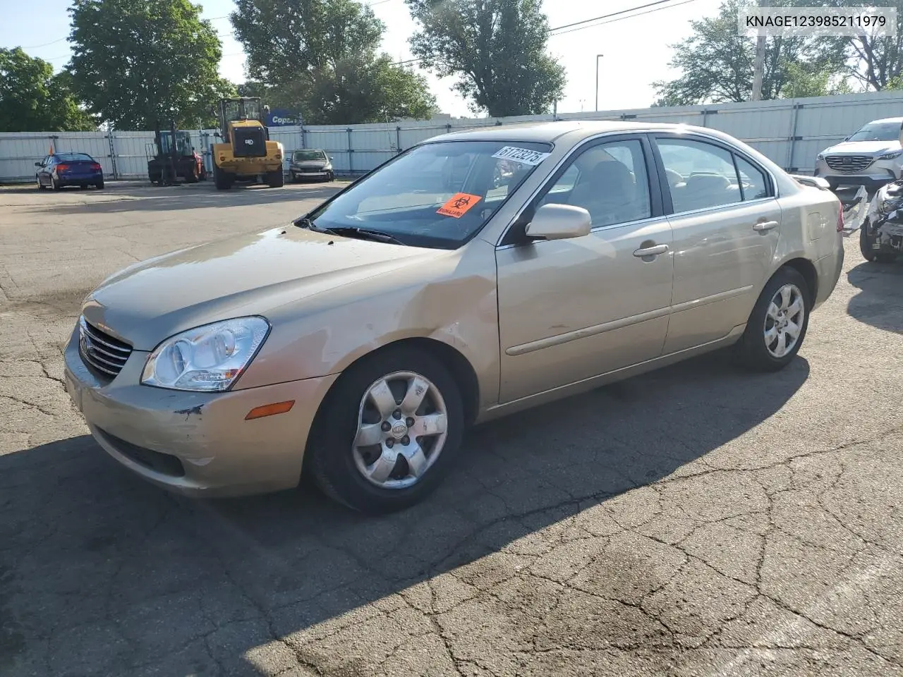 2008 Kia Optima Lx VIN: KNAGE123985211979 Lot: 61723275